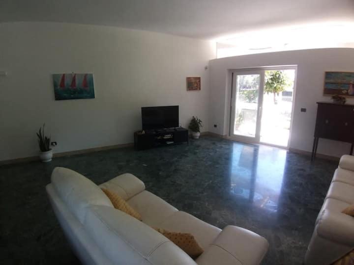 Villa Savoia Mondello Bagian luar foto